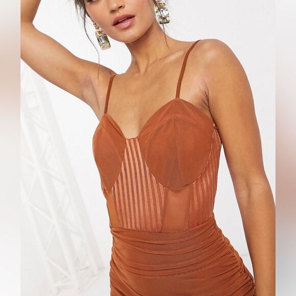 NaaNaa mesh detail body-conscious dress in rust Size 8 - Picture 3 of 8